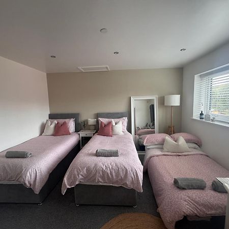 Abbey'S Inn Cheadle  Ngoại thất bức ảnh