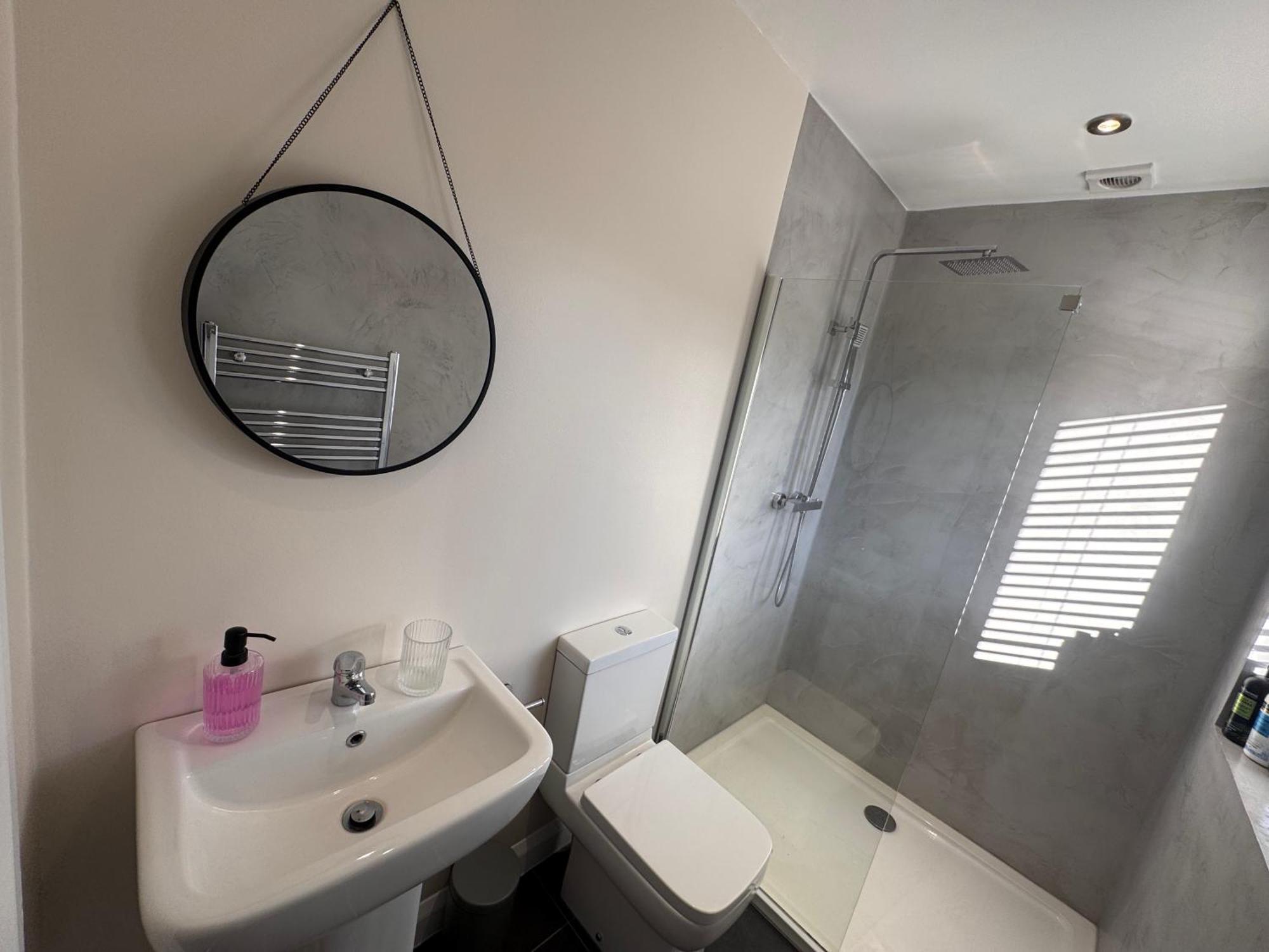 Abbey'S Inn Cheadle  Ngoại thất bức ảnh